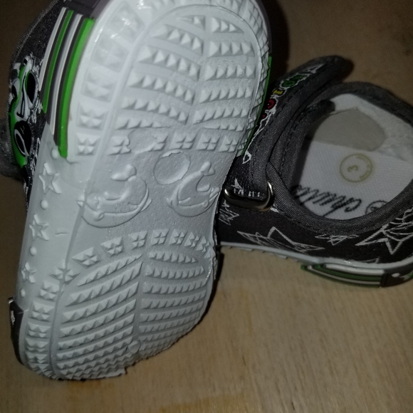 Chulis Gray/Green Ruby Sneakers Sz 5 - Picture 6 of 10